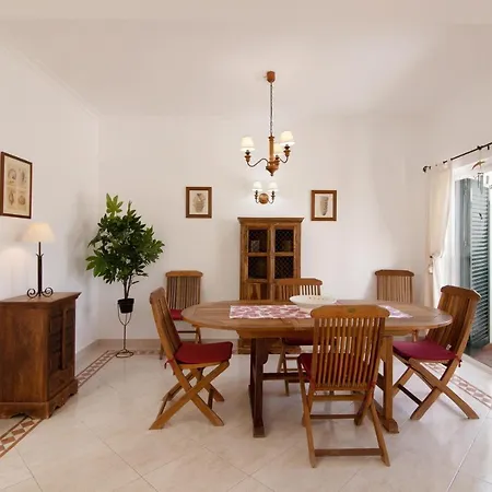 Casa Marisol Feriehus *